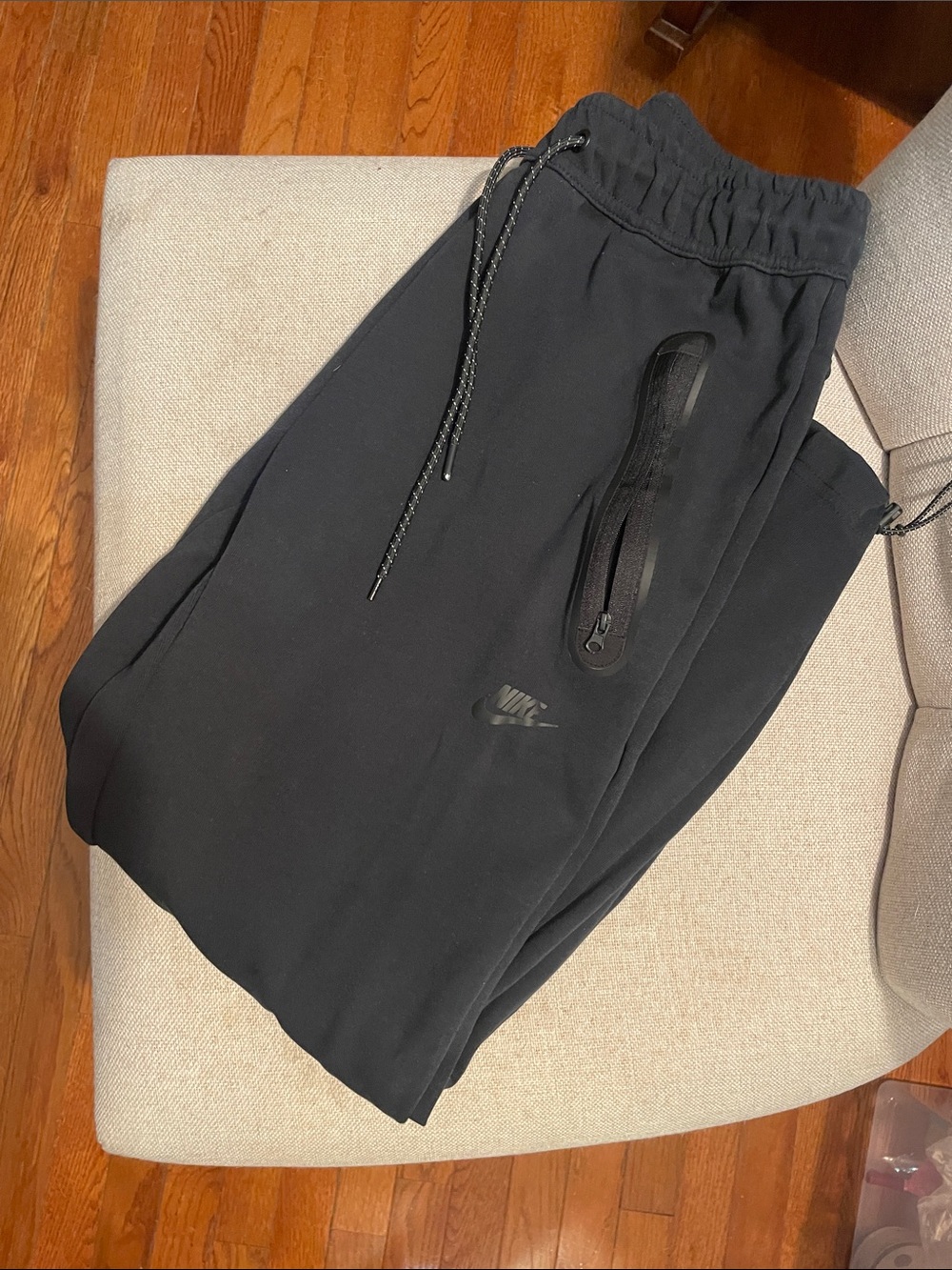 Nike Black Men's Tech Jogger Sweatpants with Zipper Pocket